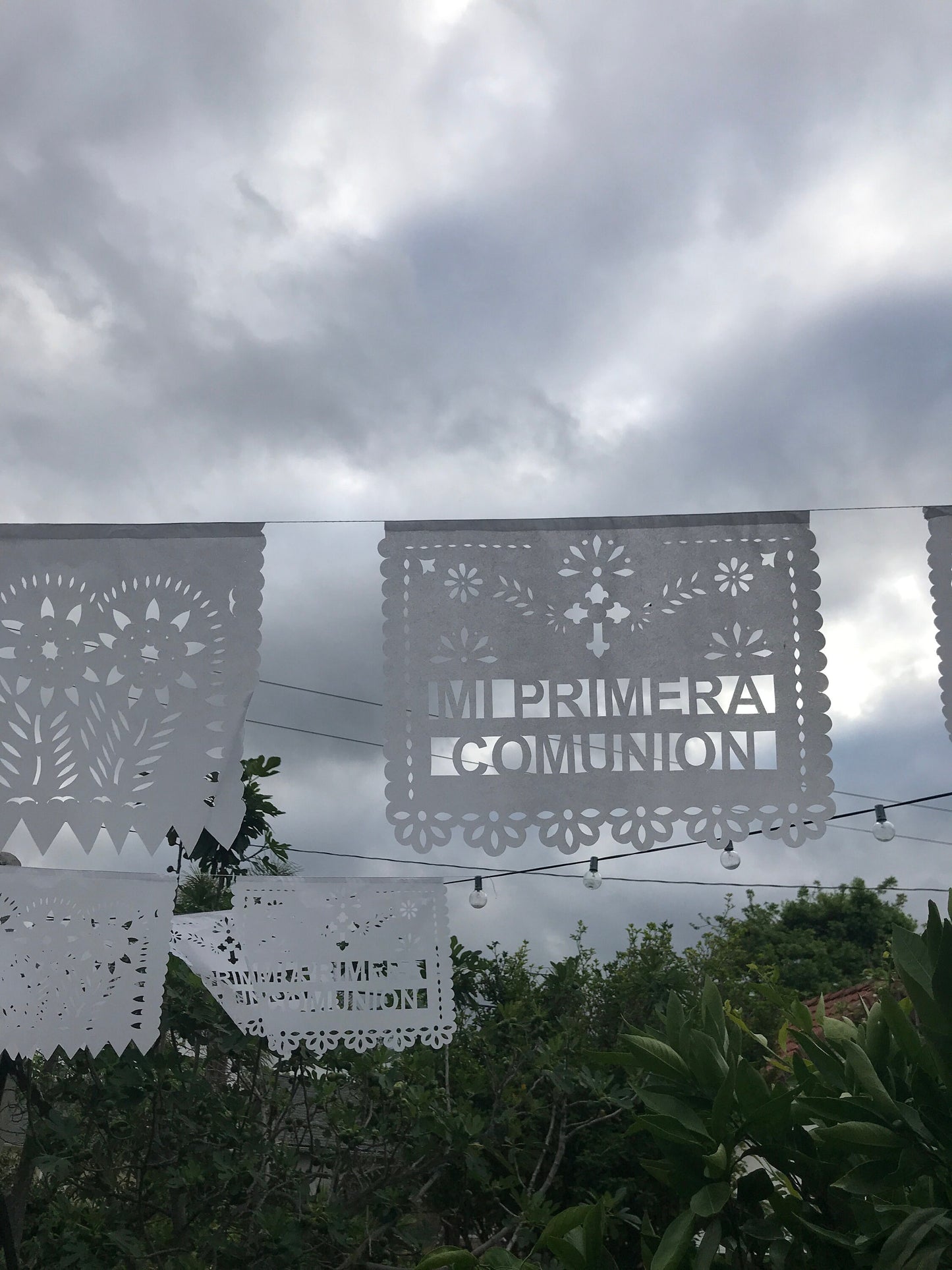 Mi Primera Comunion - Papel Picado - PERSONALIZED
