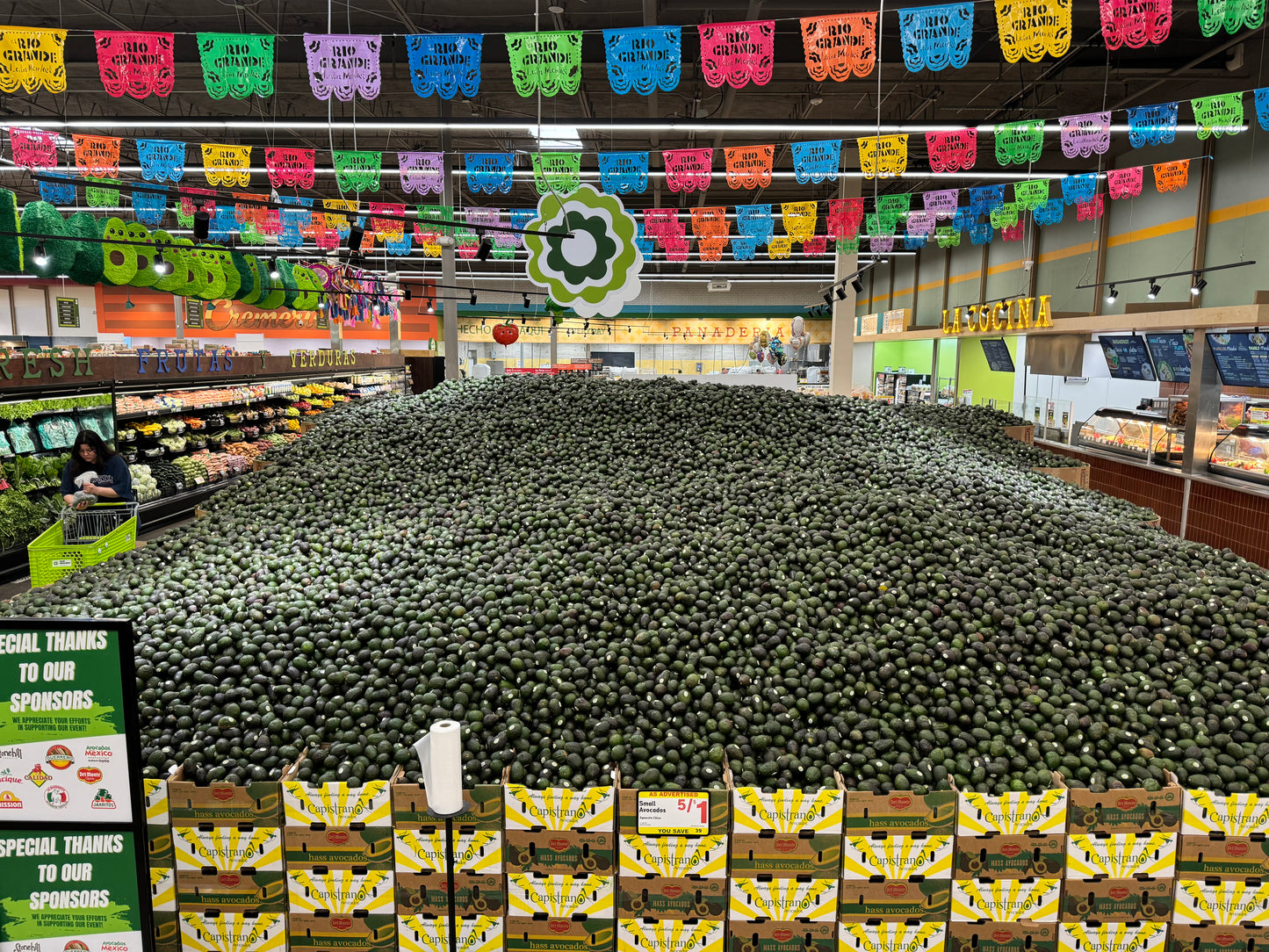 El Rio Grande Latin Market - 245 Plastic Garlands - Cinco de Mayo - Multi color